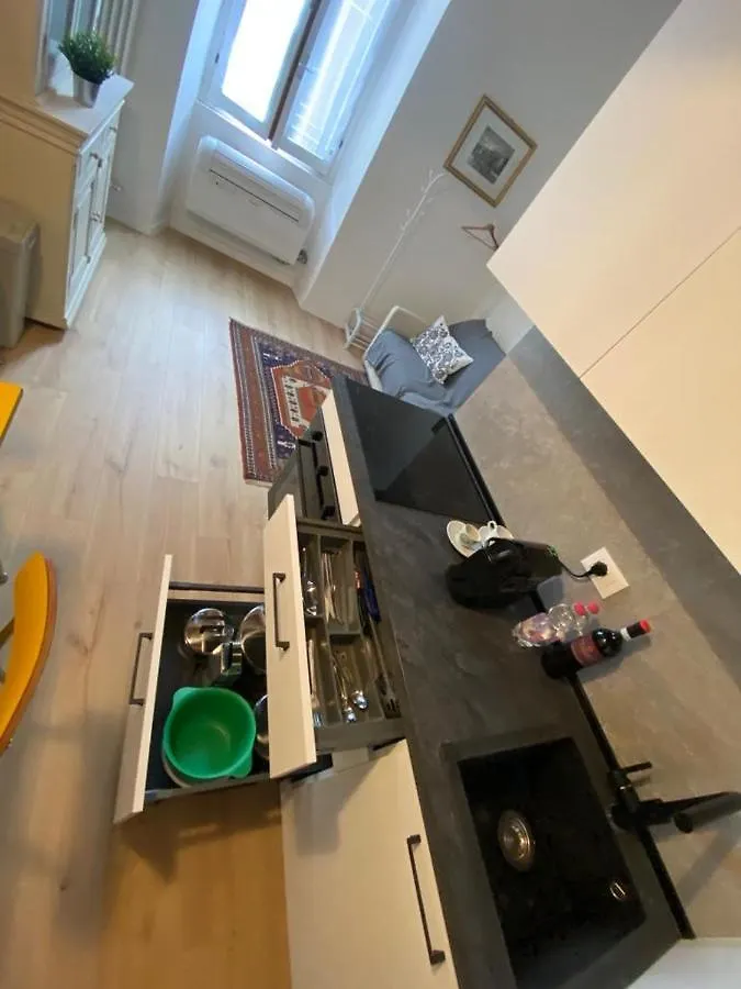Appartamento 30 San Gottardo House Milano 0*,  Italia